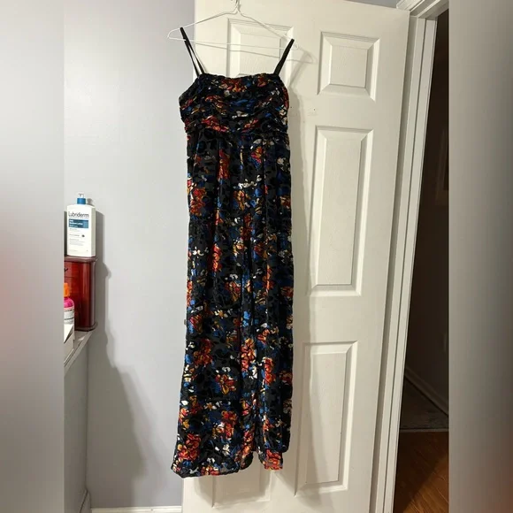 Anthropologie x Hutch, The Mabel, Velvet, wide-leg jumpsuit. Size Medium - Picture 4 of 7